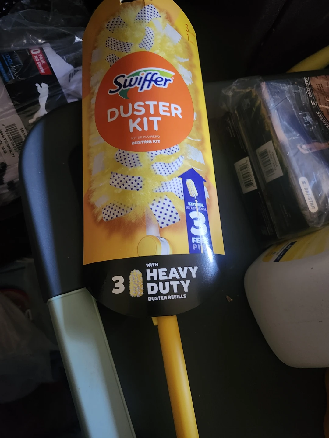 Swiffer Duster Kit with Heavy Duty Duster Refills