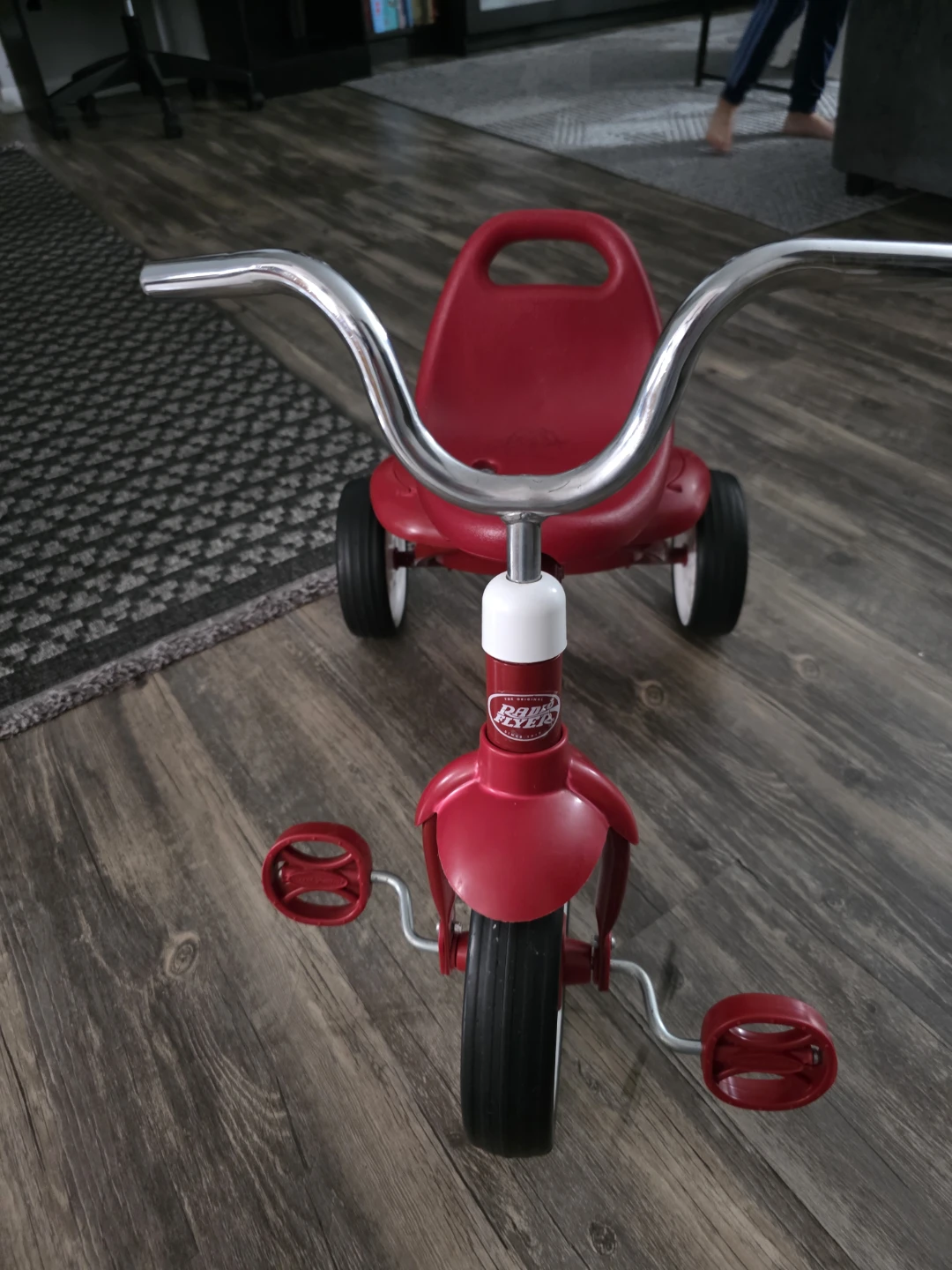 Radio Flyer Red Tricycle - photo 3