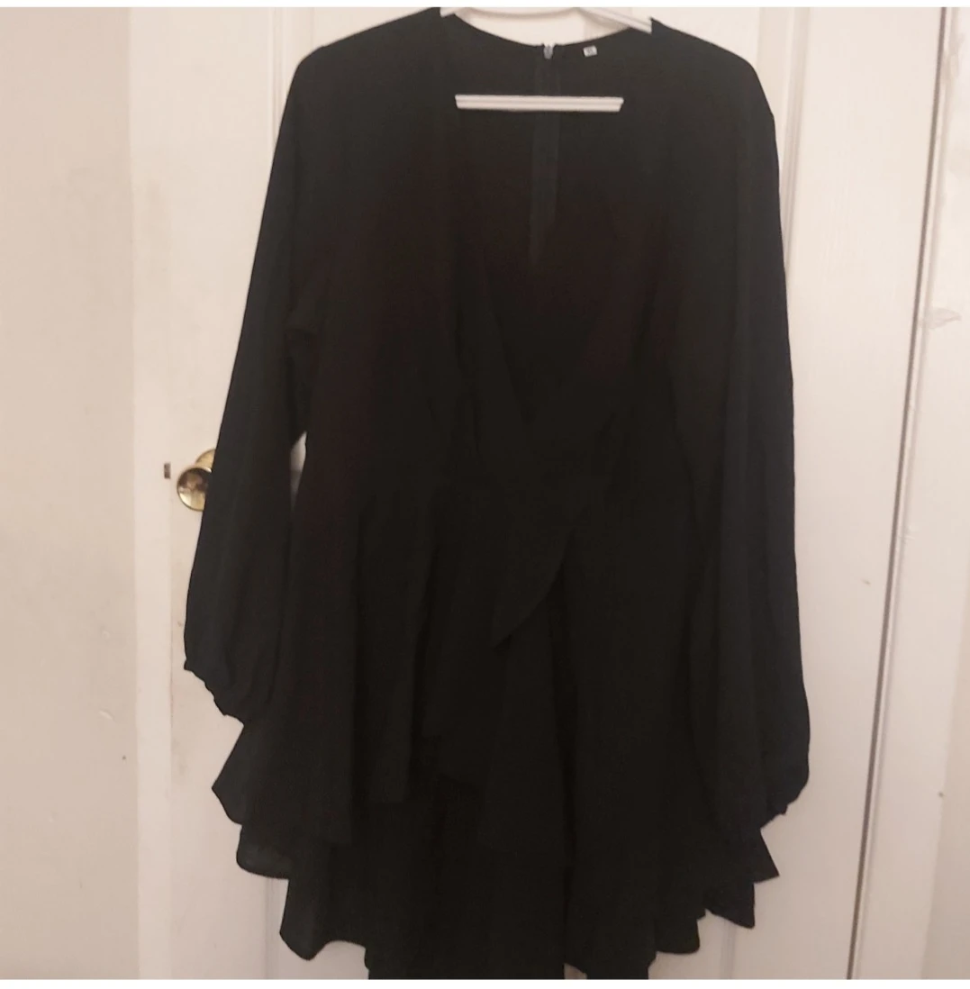 Black Long Sleeve Ruffle Mini Dress - photo 2