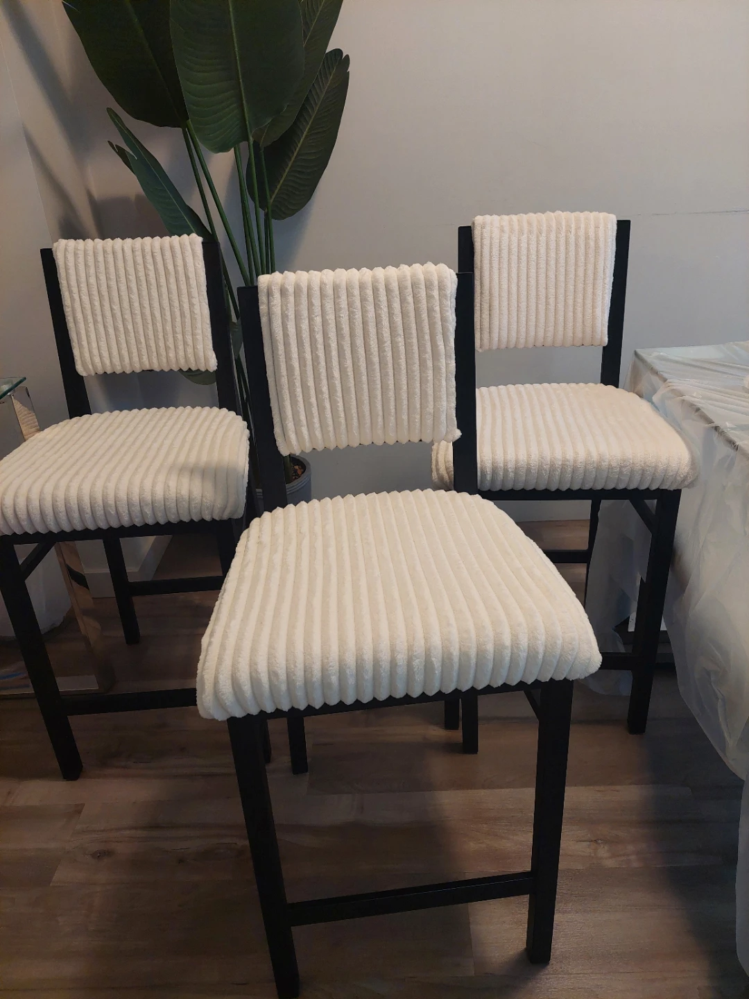 Moving Sale (999 obo) - photo 3