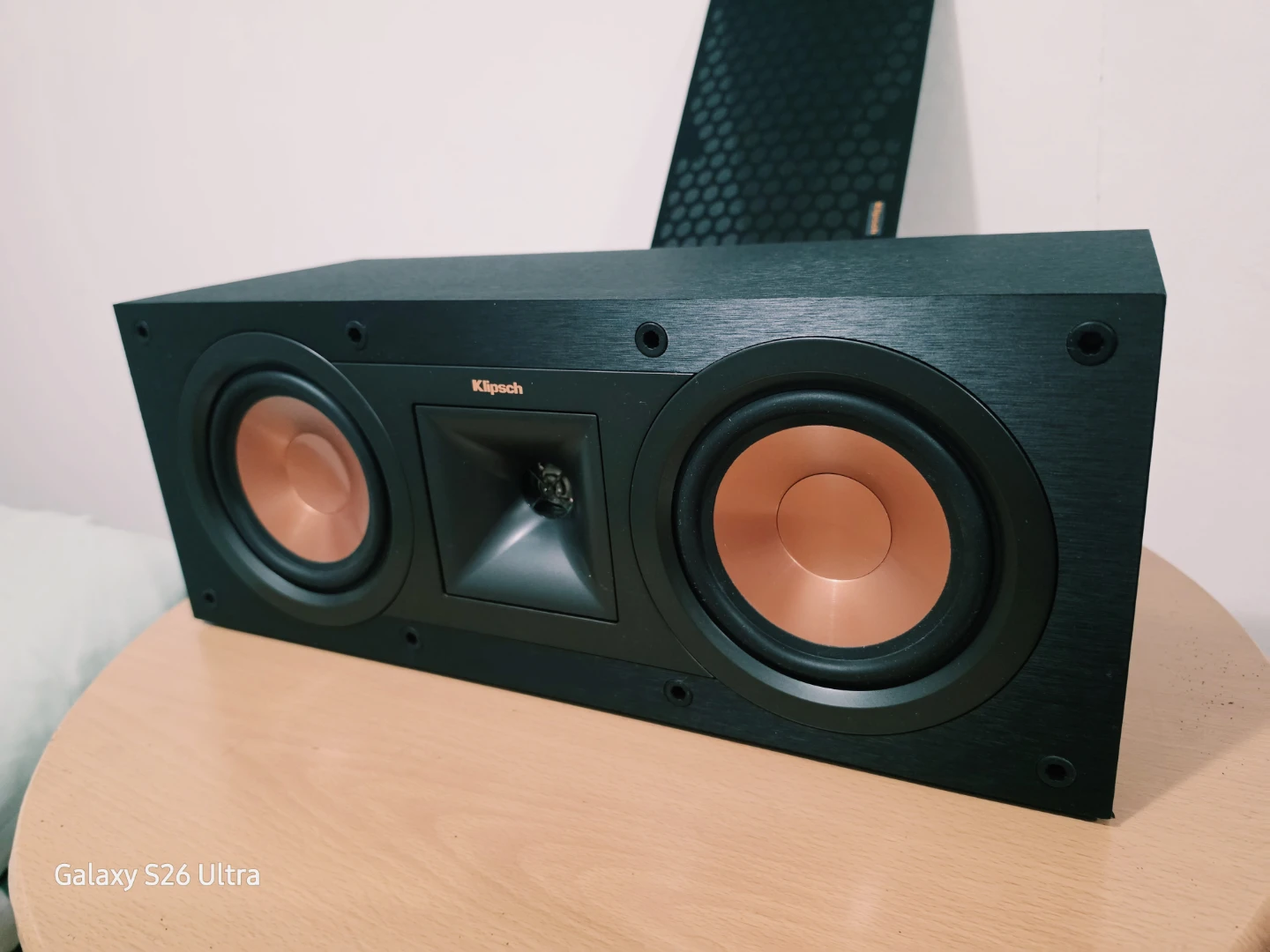Klipsch Reference R-25C Two-Way Center Channel Speaker 400W