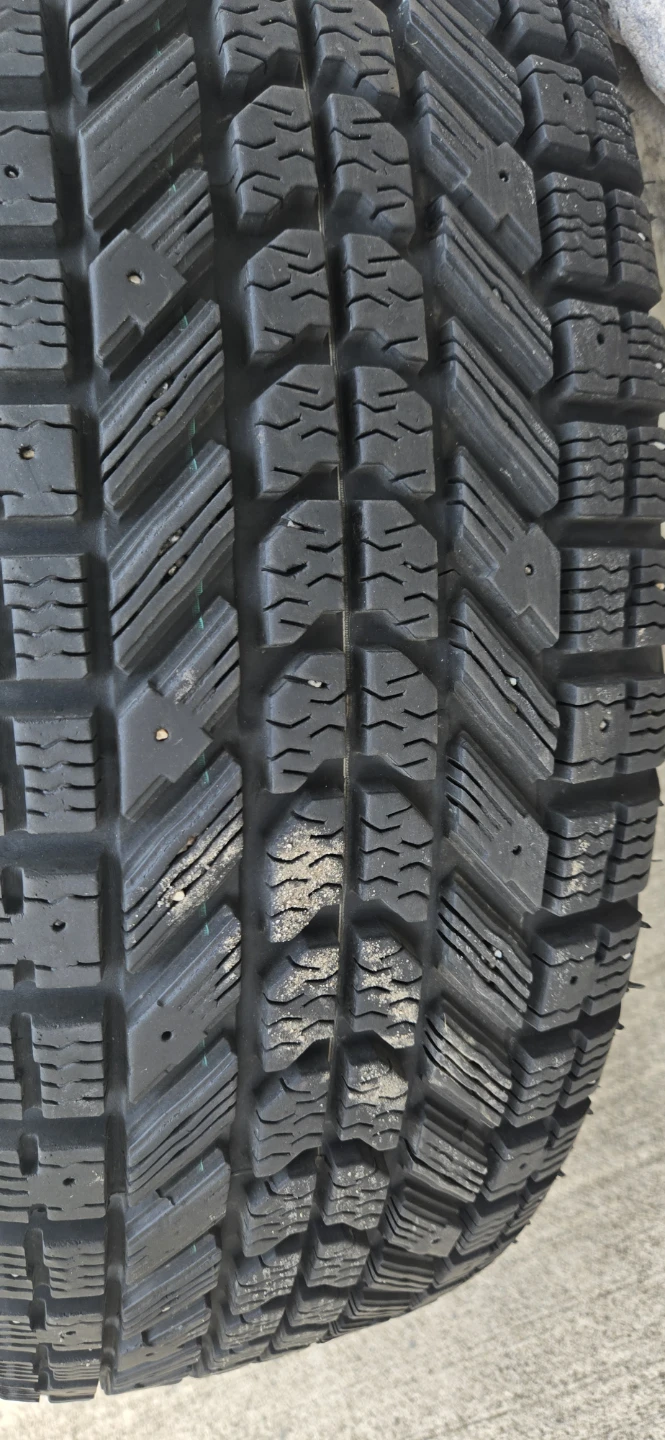 215/70R16 Firestone Winterforce 2 Studdable Winter Tire - photo 3