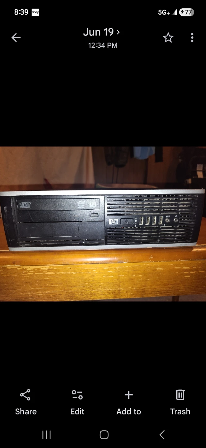 HP Compaq 8200 Elite Small Form Factor PC