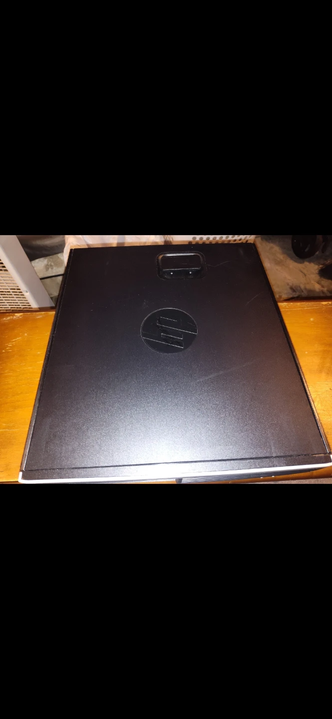 HP Compaq 8200 Elite Small Form Factor PC - photo 2