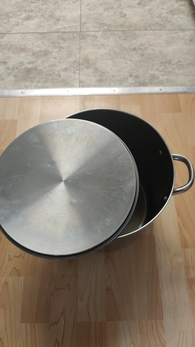 Large Stainless Steel Stock Pot with Lid - photo 3