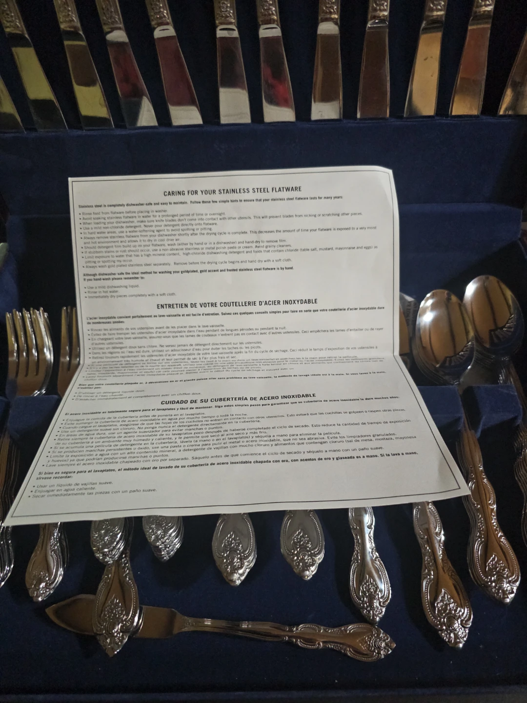 Stainless Steel Flatware Set