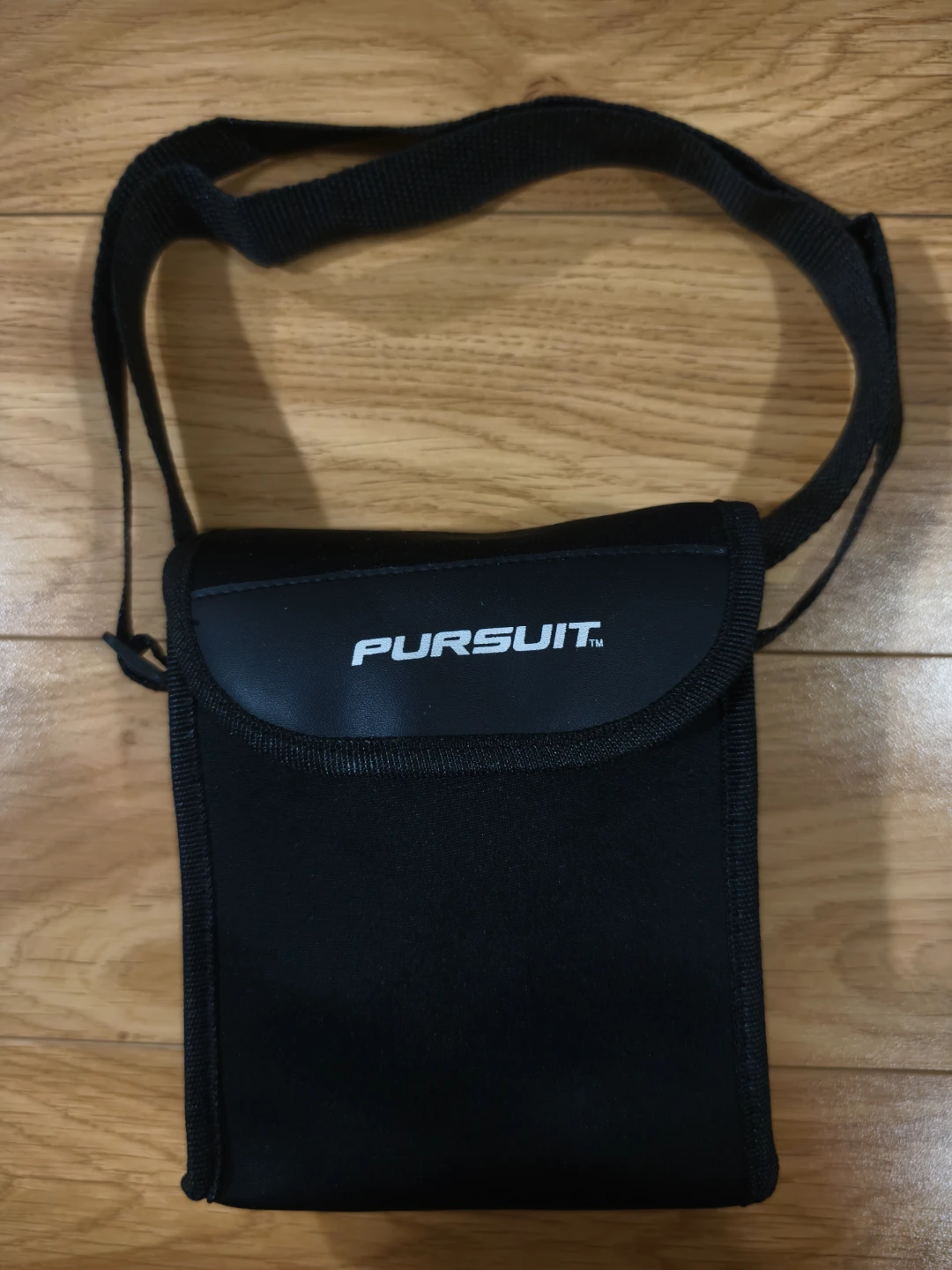 Pursuit Binoculars with Carrying Case