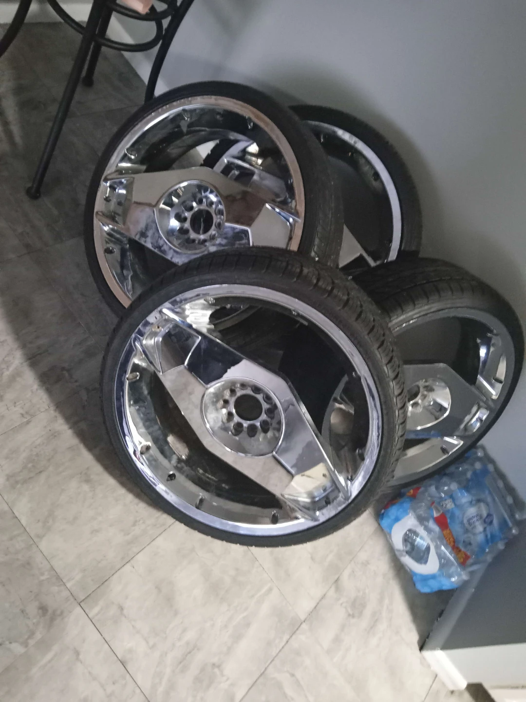 24in one blade choppa rims $700