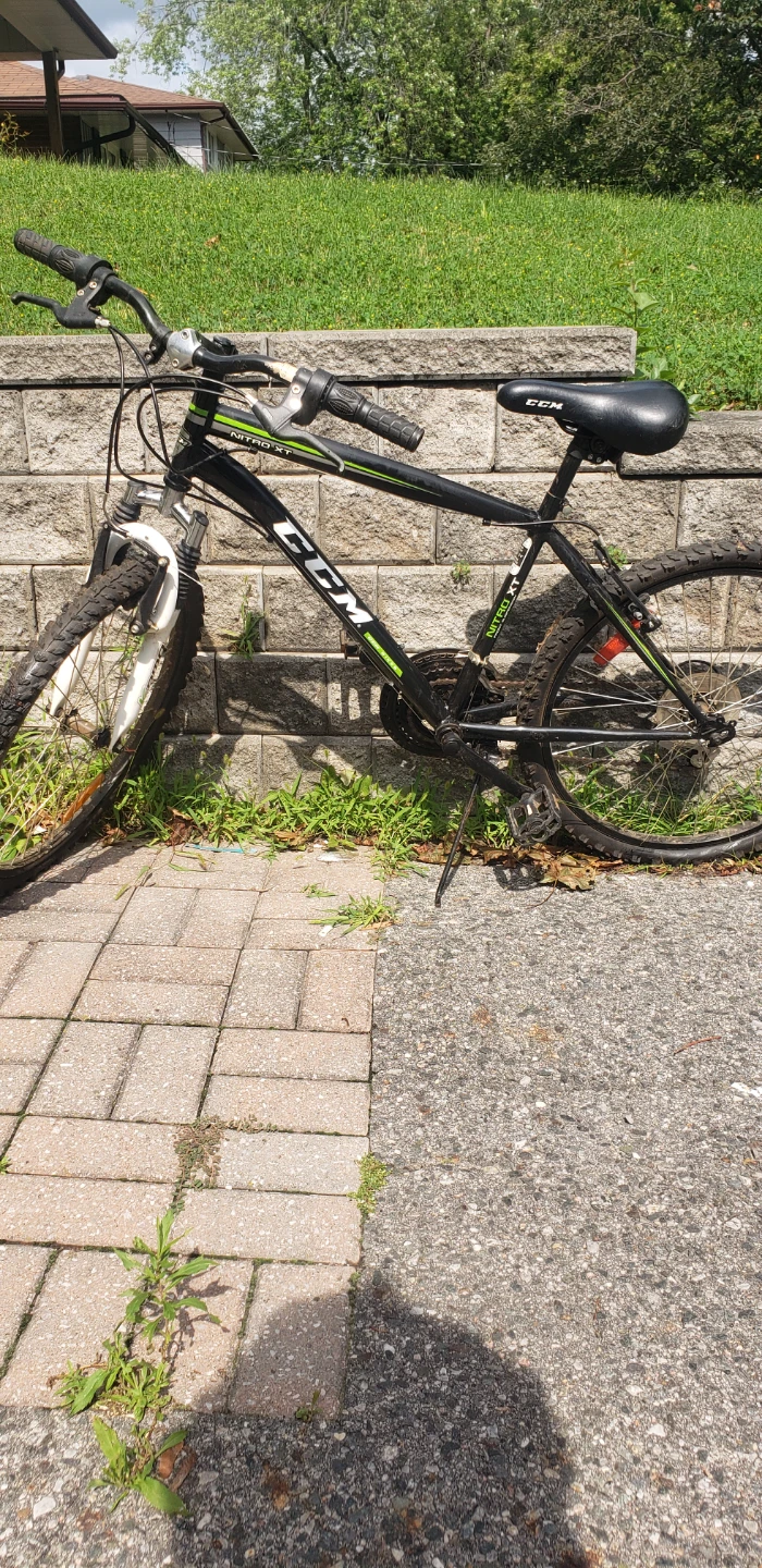 CCM Nitro XT Mountain Bike