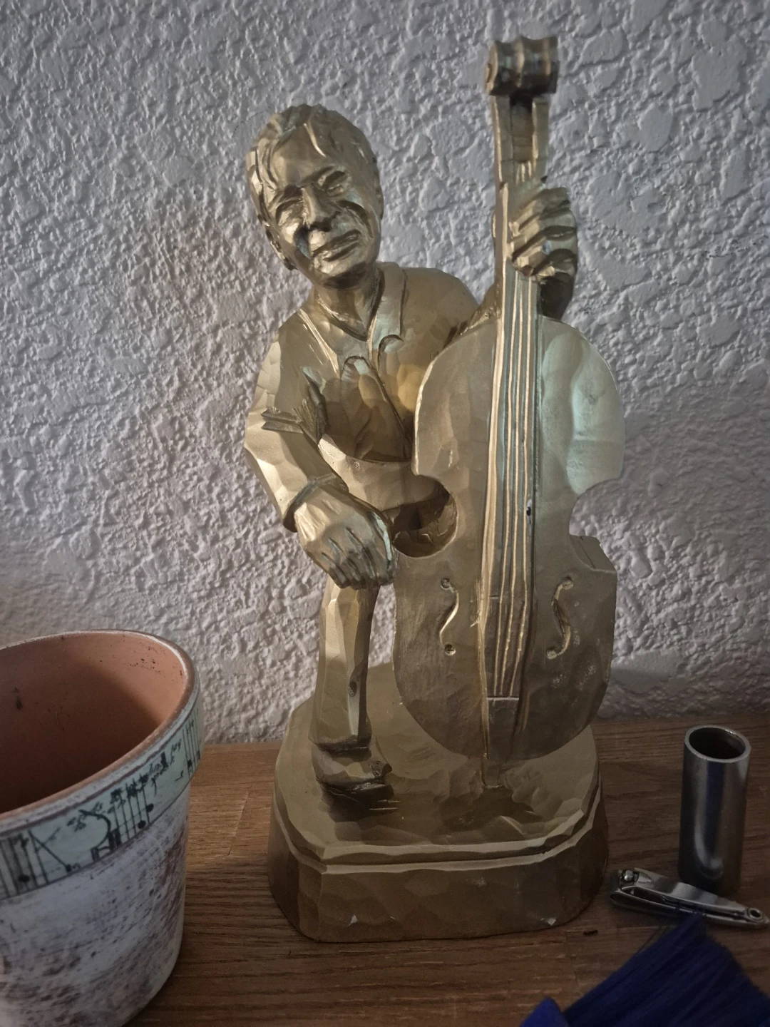 Stand up bass man