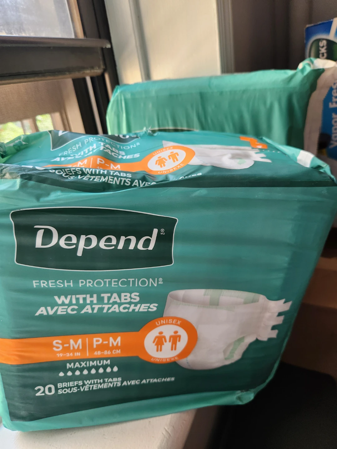Depend Fresh Protection Briefs with Tabs S-M (20 count)
