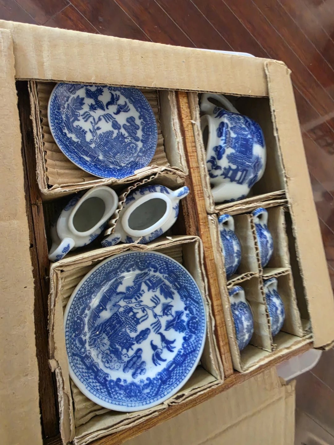 Blue Willow Toy Tea Set - photo 2