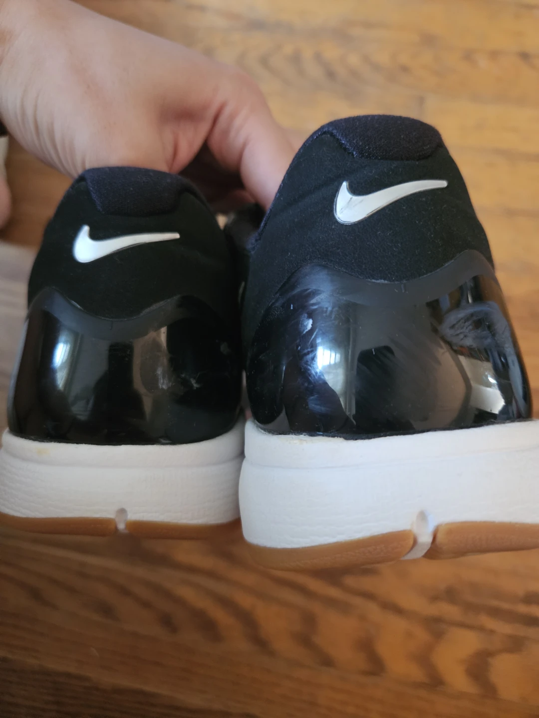 Nike Volleyball Shoes Size 7 - photo 4