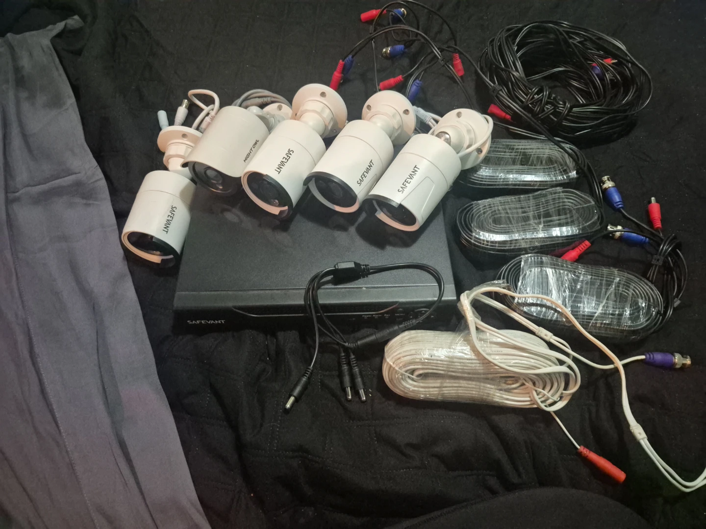 DVR Kit with 4 Cameras - photo 2