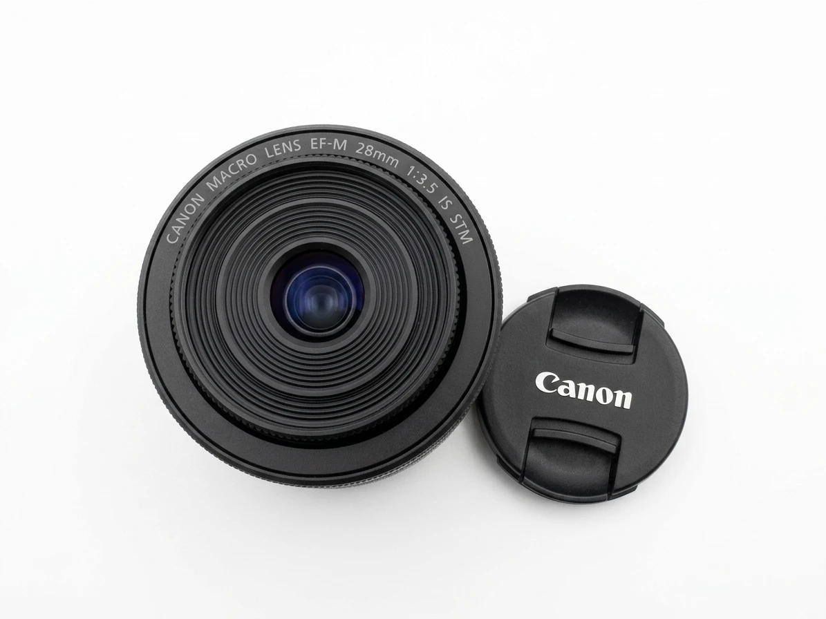 Canon EF-M 28mm f/3.5 Macro + Everyday Lens| Excellent Condition - photo 2