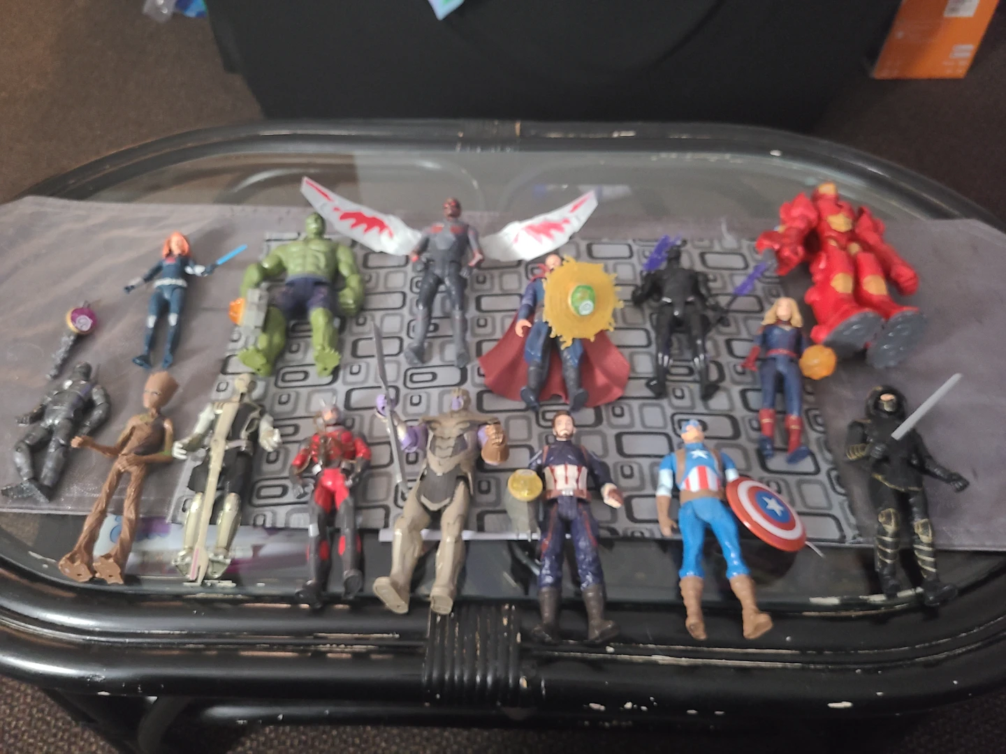 Assorted Marvel Superhero Action Figures - photo 2