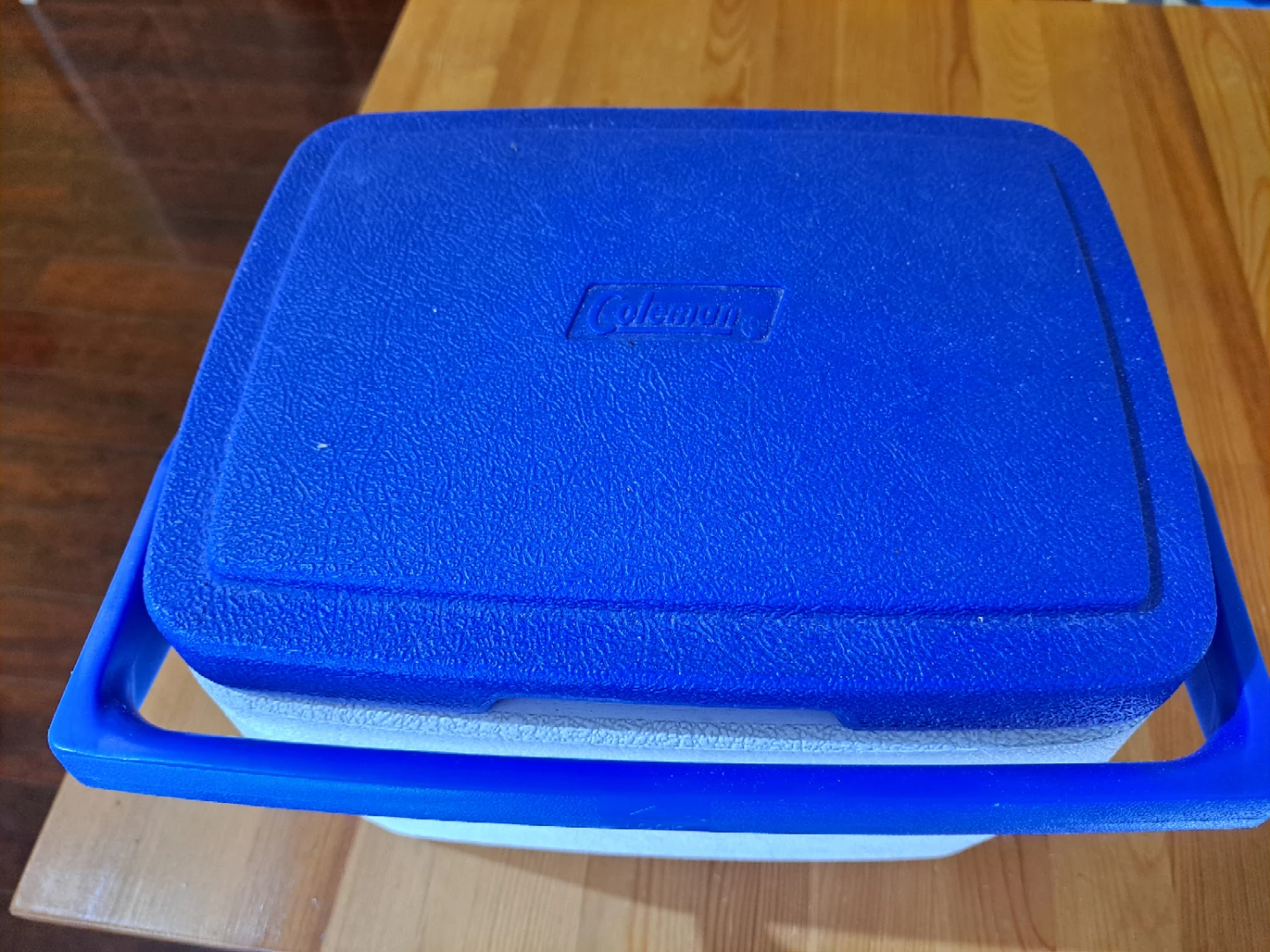 Coleman 8 Quart Personal Cooler - photo 2