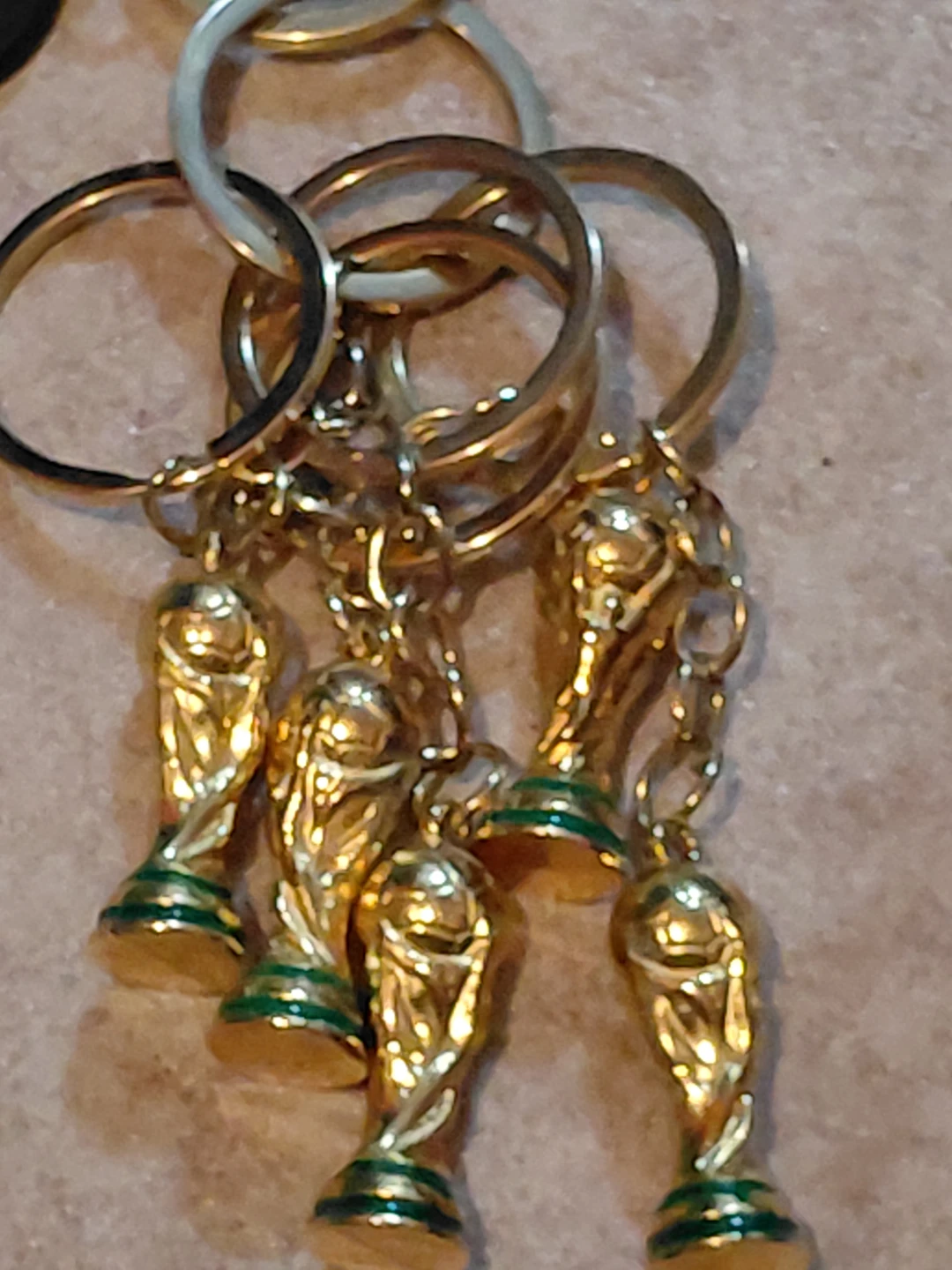 Fifa Trophy collectable Keychain - photo 3