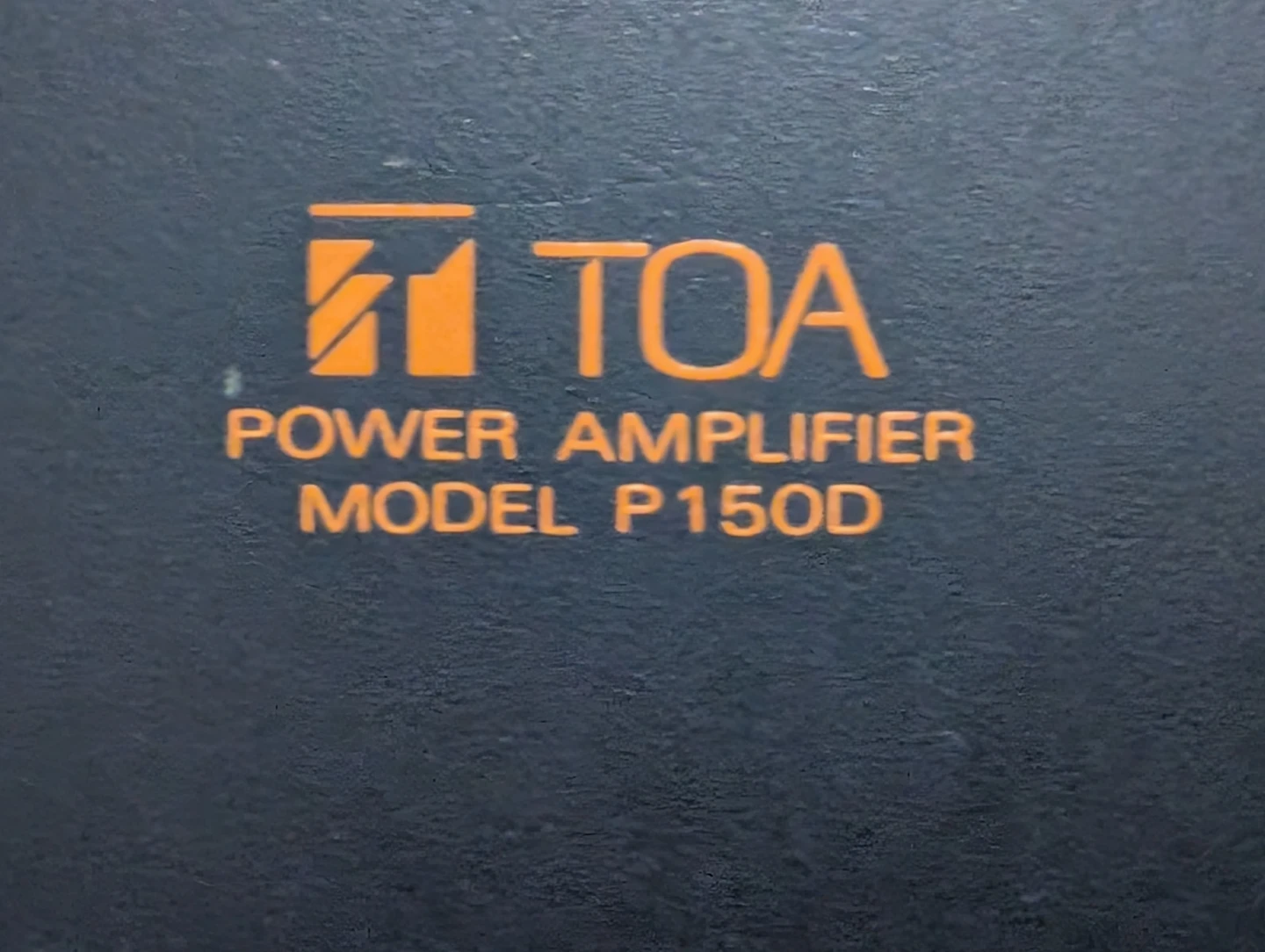 TOA Power Amplifier Model P150D