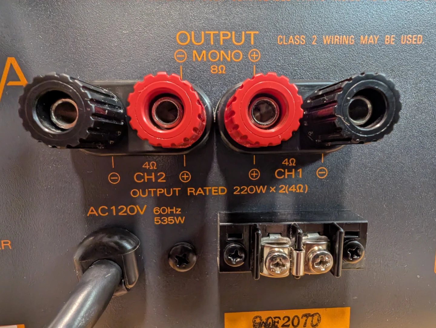 TOA Power Amplifier Model P150D - photo 2