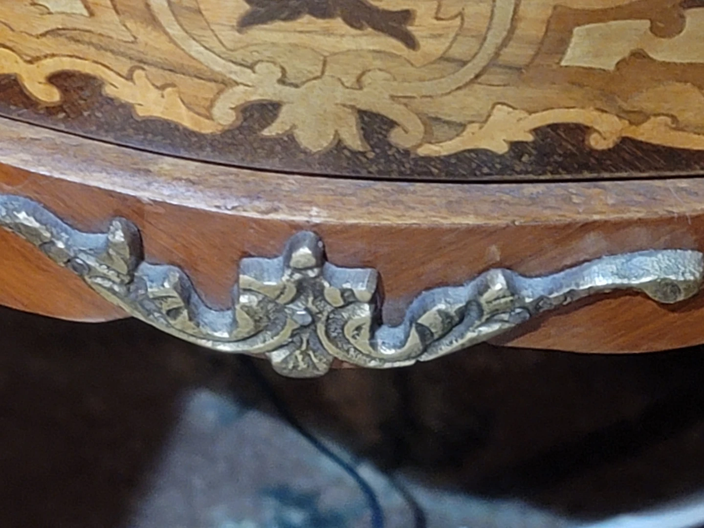 Vintage Inlaid Wood Chest of Drawers - photo 3