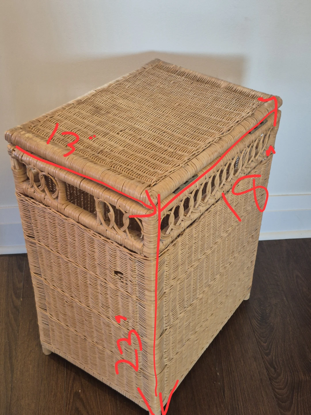 Wicker Laundry Hamper with Lid - photo 4
