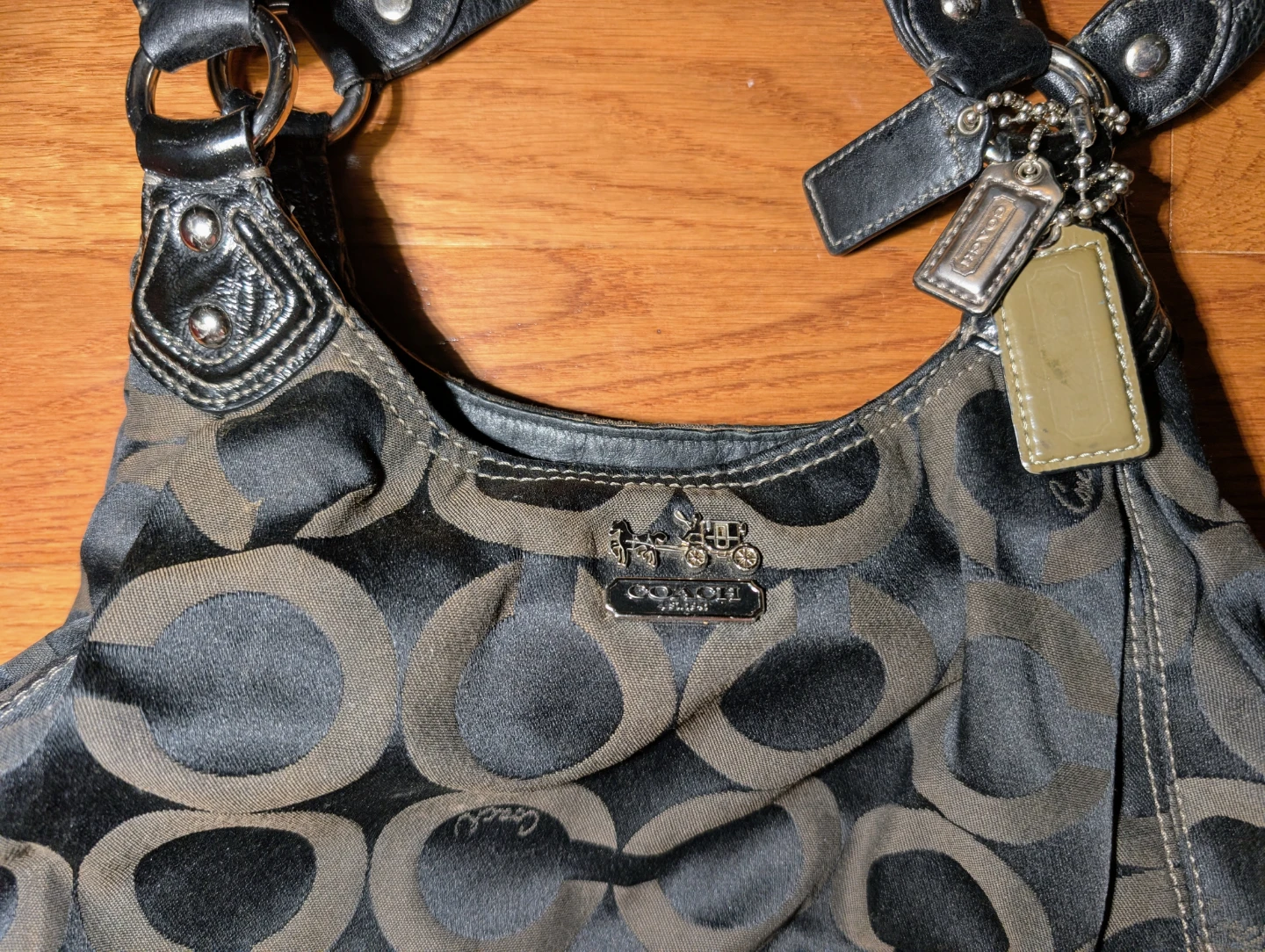 Coach Signature Pattern Hobo Bag - photo 3