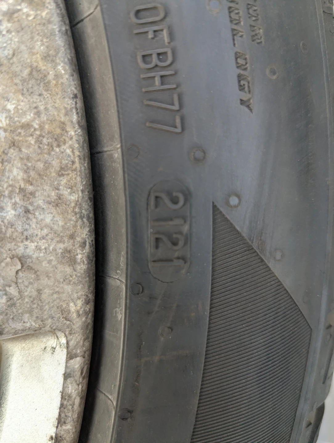 General Tire 225/50 R18 95H - photo 3