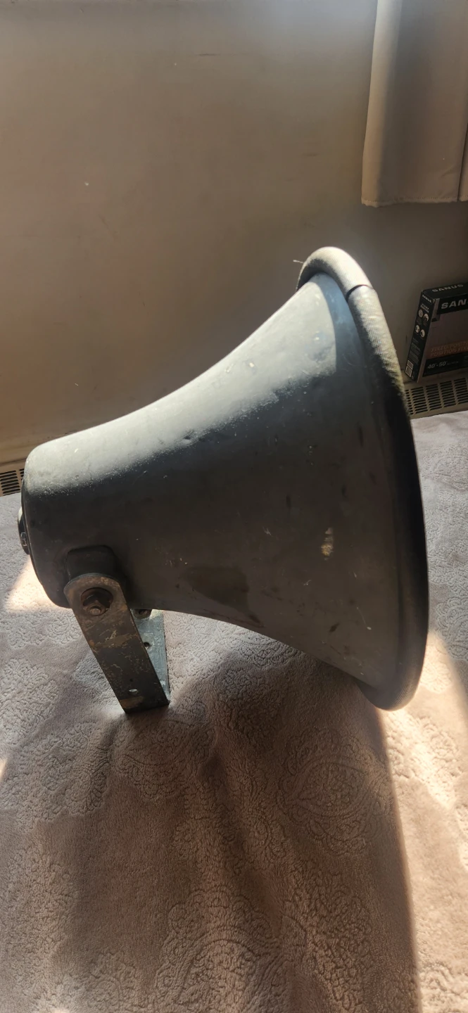 Vintage Horn Speaker - photo 2