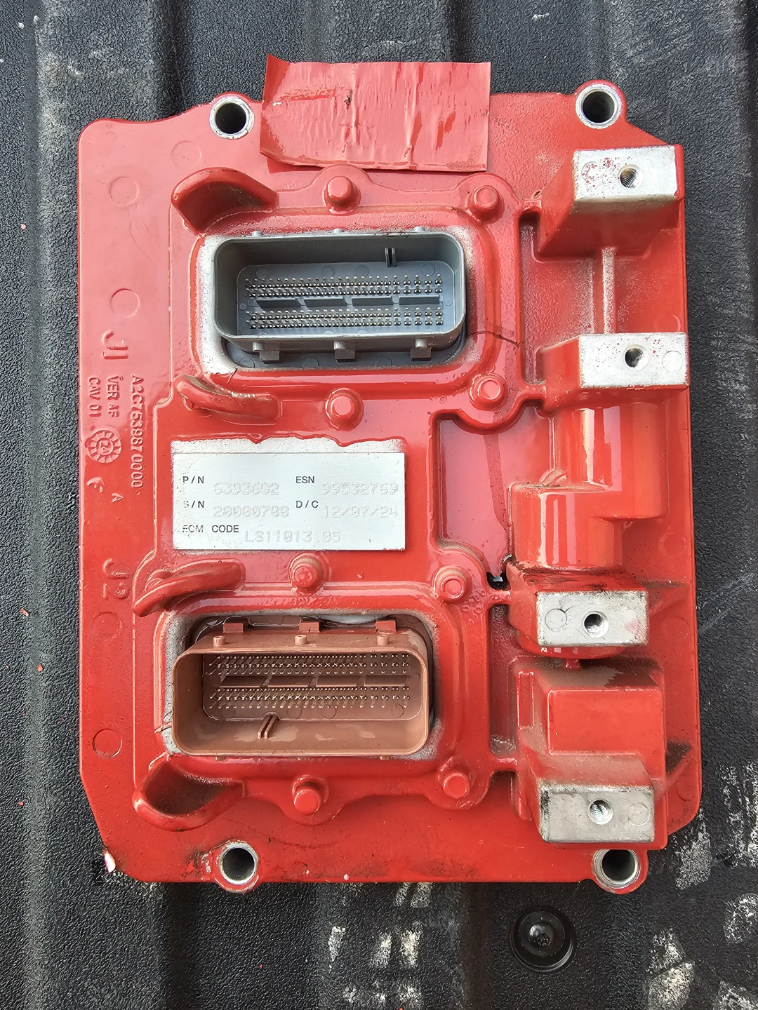 Cummins cm2450 ECM Module part number 6393602