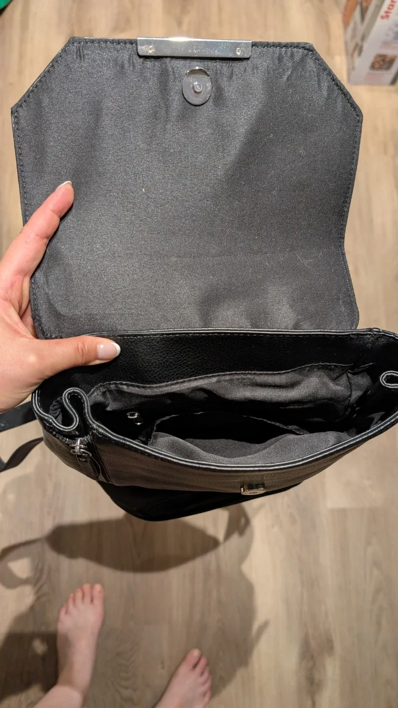Small Black Faux Leather Backpack - photo 3