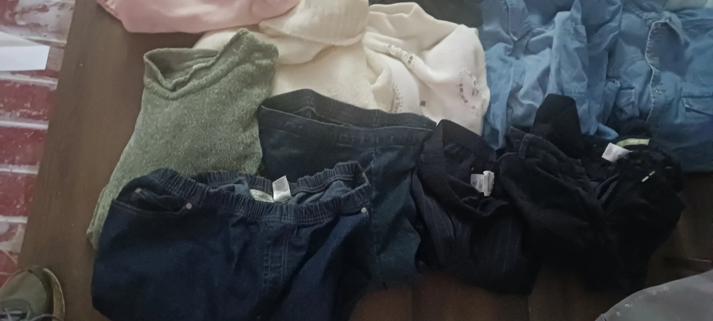 XL, and size 18s pants, sweaters, sleepwear, blouse - photo 5