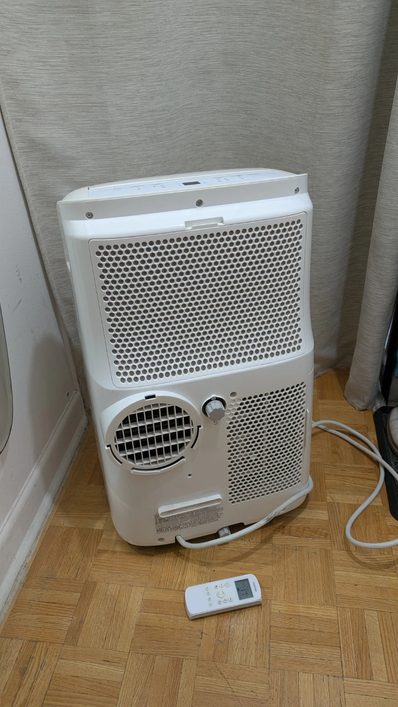TOSHIBA 12,000 BTU 3-in-1 Portable Air Conditioner AC+Remote con - photo 4