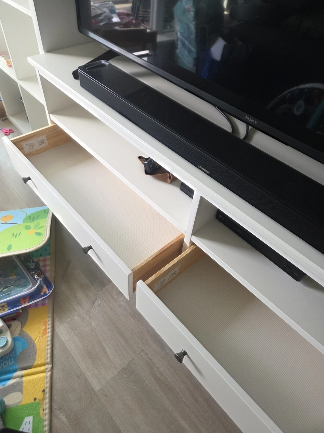 IKEA IDANÄS ( IDANAS) TV Bench – Like New - photo 3