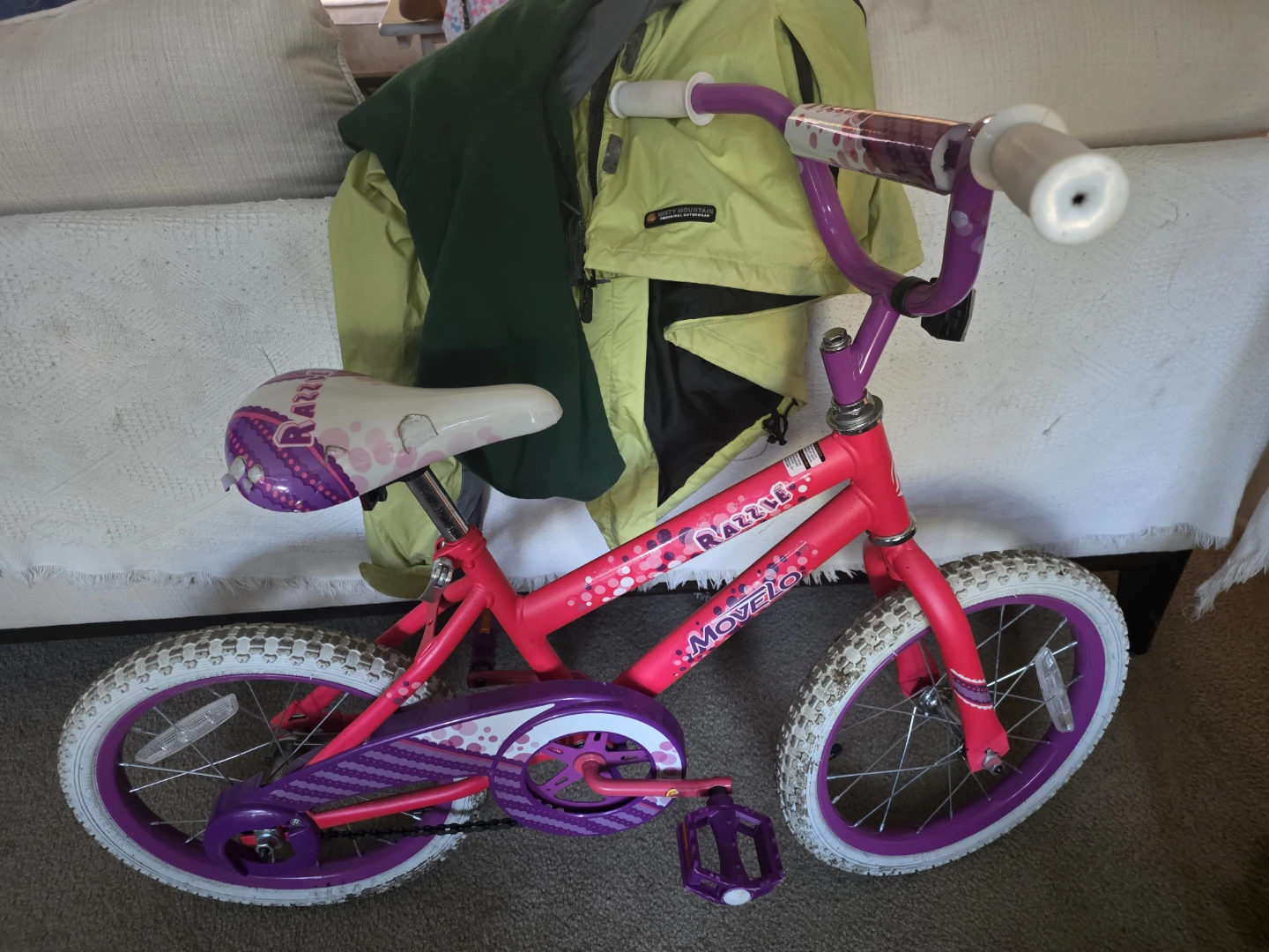 Pink and Purple Move-It "Razzle" Kids Bike