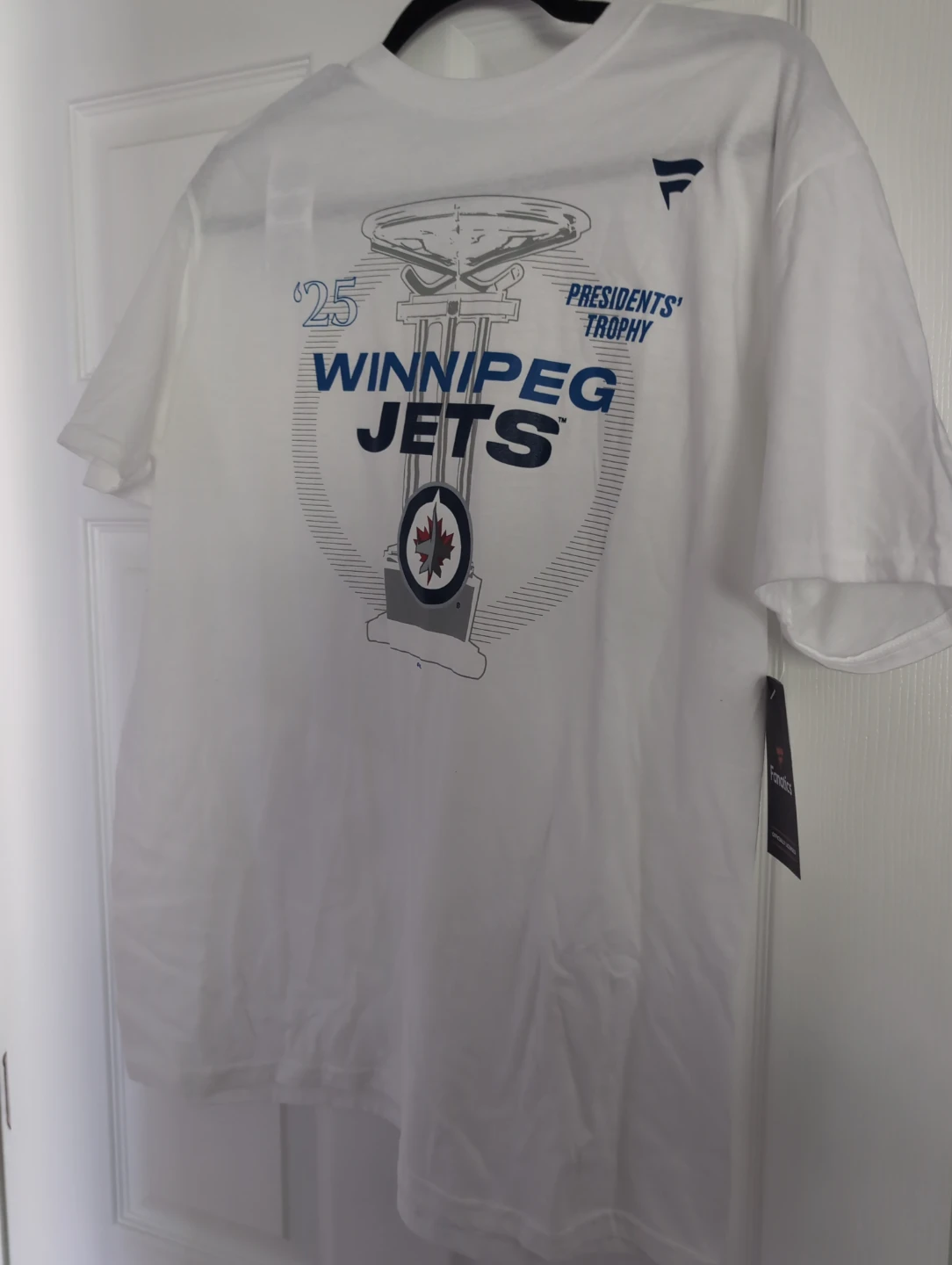Winnipeg Jets Presidents' Trophy T-Shirt size large