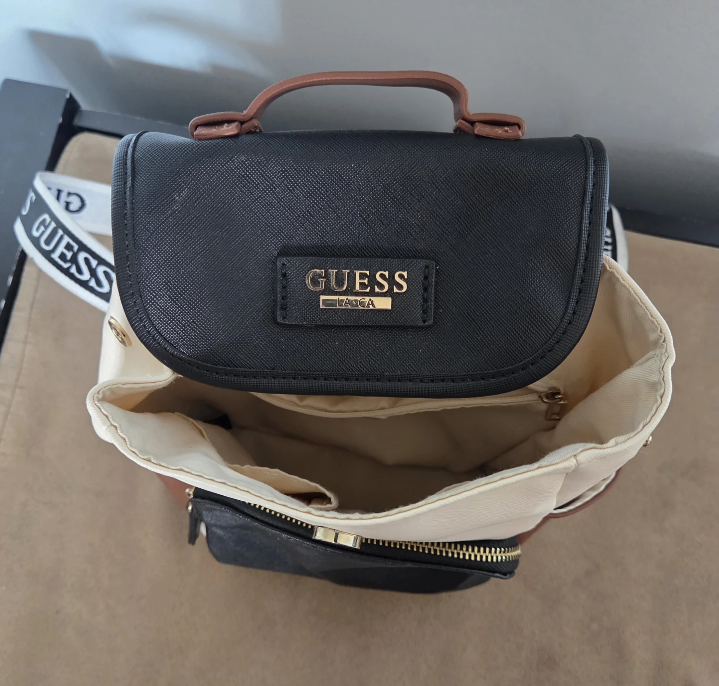 Guess Mini Backpack - photo 3