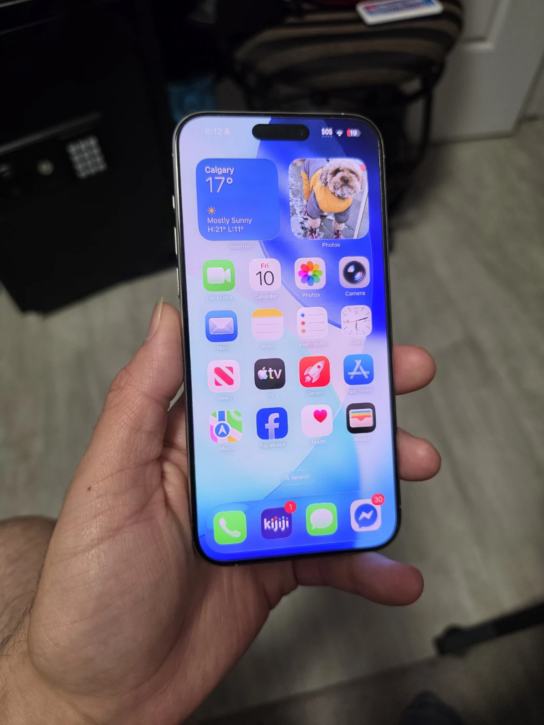 iPhone 15 pro max 100 battery unlocked sale or trade