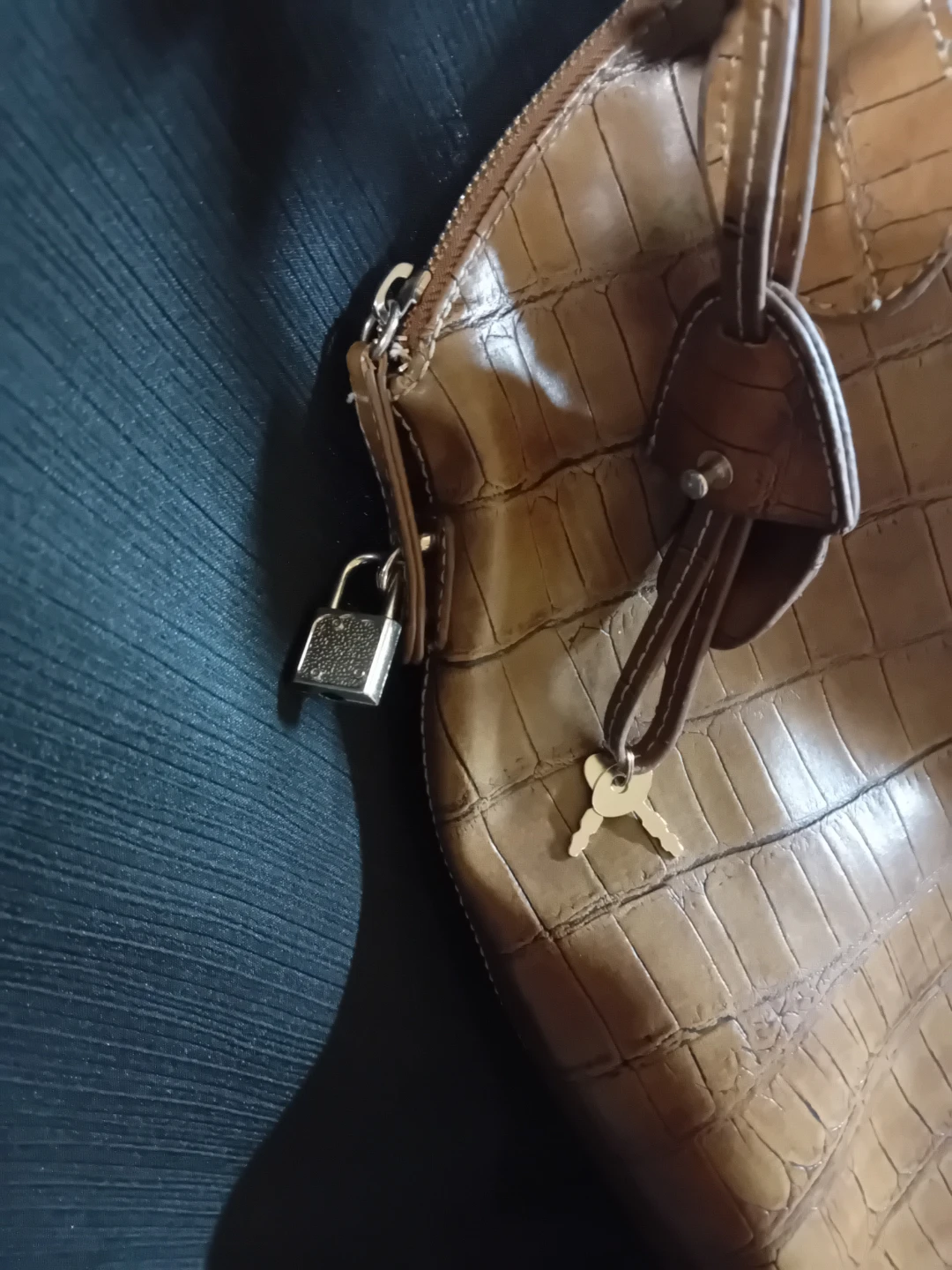 Brown Faux Croc Leather Shoulder Bag - photo 4