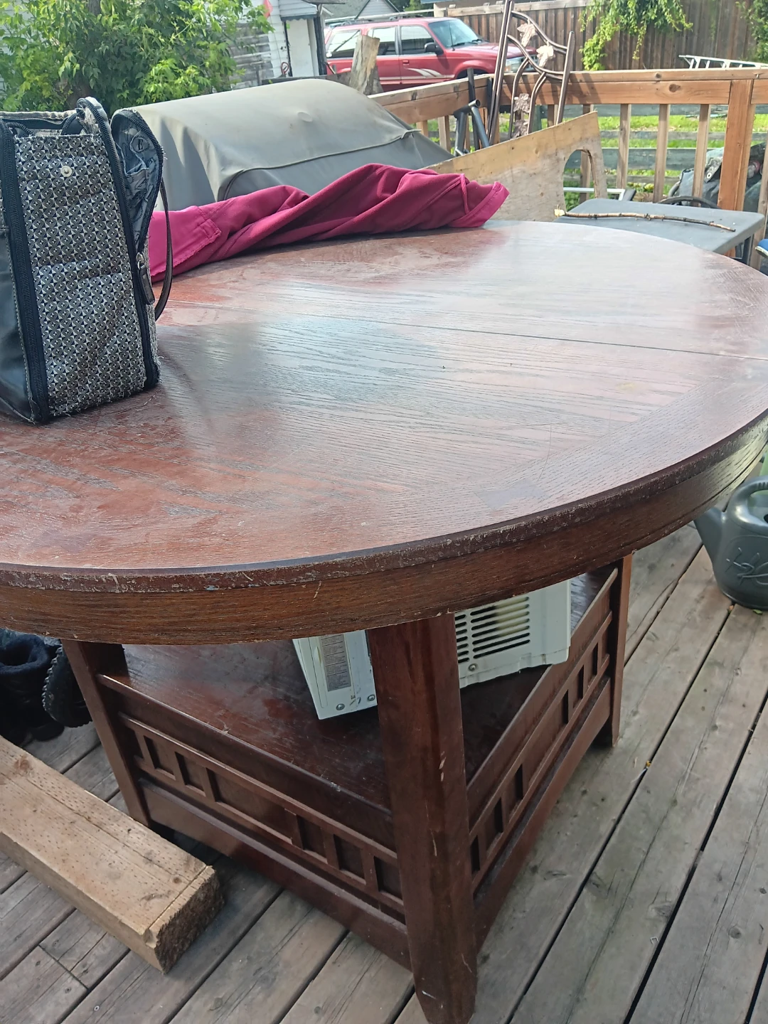 Wooden Round Kitchen Table