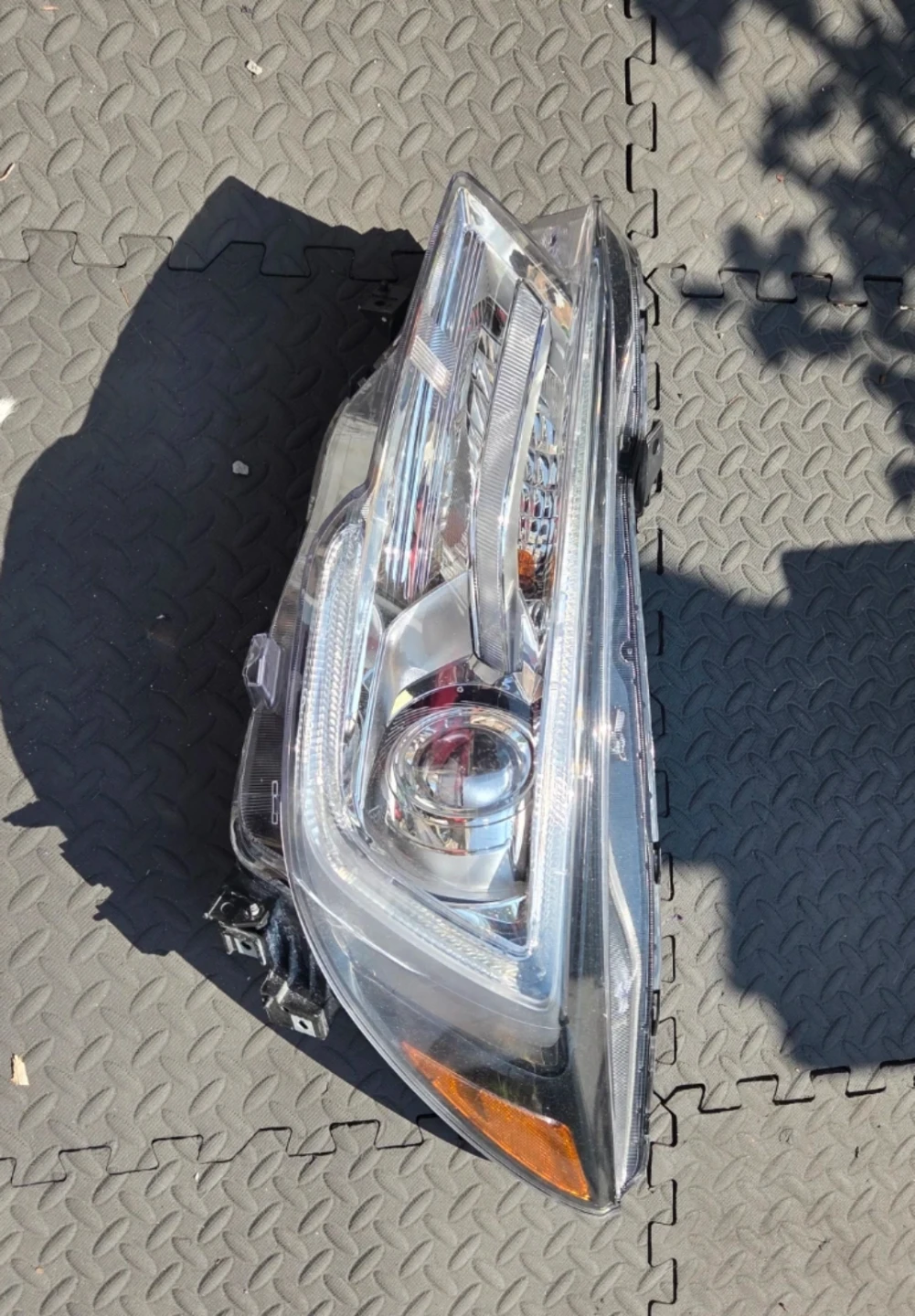 Car Headlight Assembly - photo 2