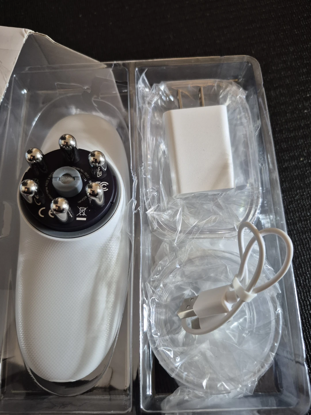 White EMS RF Skin Tightening Device 3-in-1 Red Light Body - photo 2