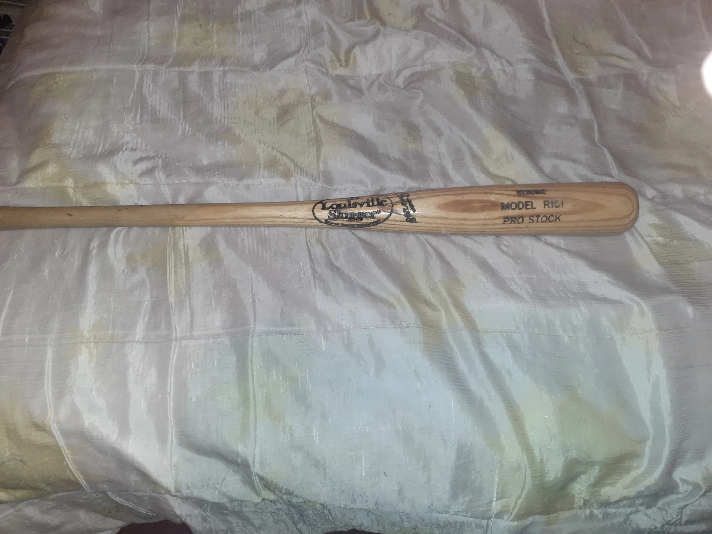 LOUISVILLE SLUGGER