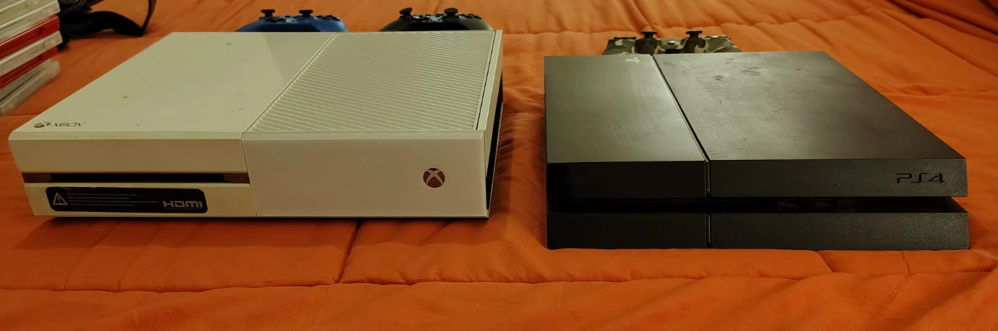 Xbox One and PS4 Consoles with Controllers  $80 or make offer - photo 2