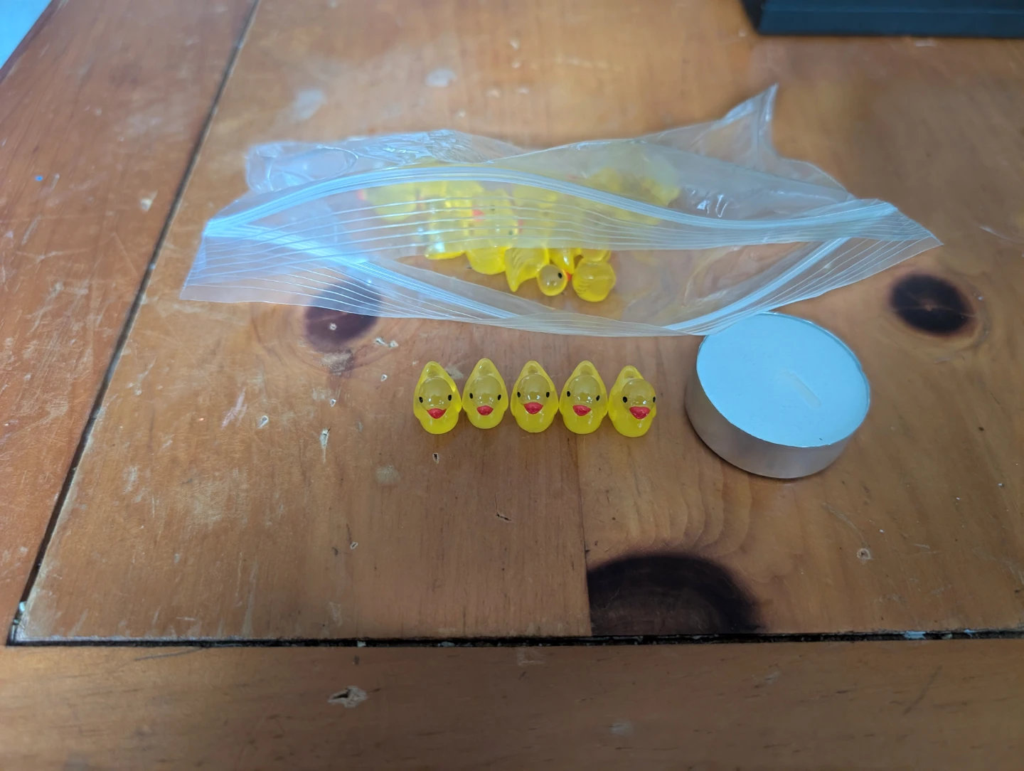 Glow-in-the-dark Duckies 4 bags 20 count - photo 2