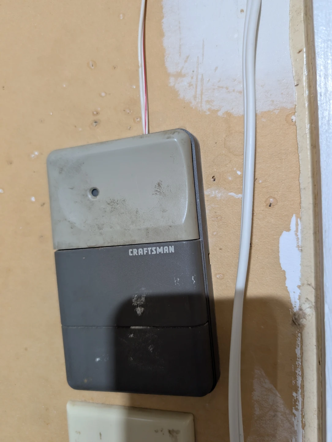 Craftsman 1/2 HP Garage Door Opener - photo 4