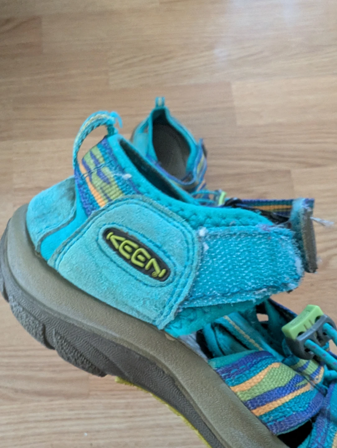 KEEN Kids' Water Sandals size 3 - photo 2
