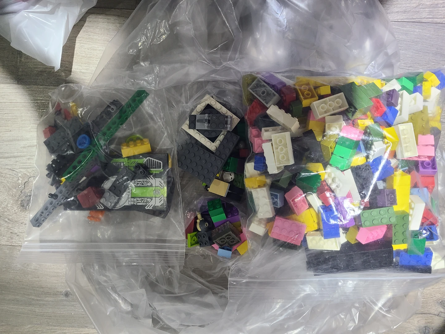 2 case Lego Assorted Building Blocks - photo 3