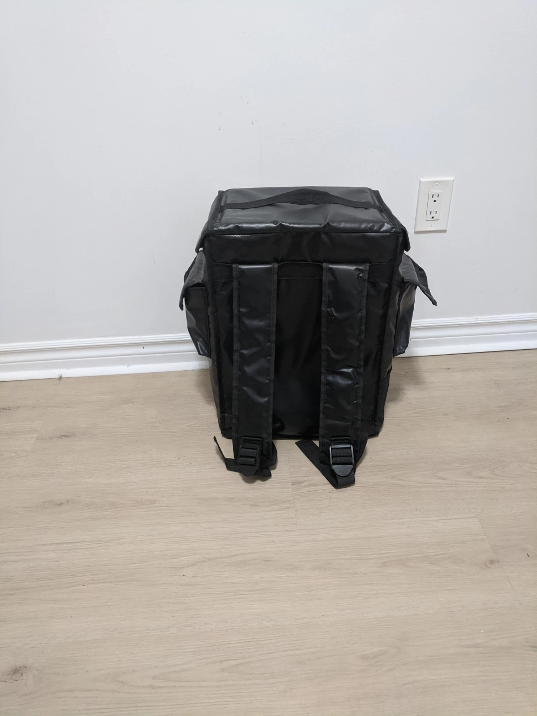 Insulated Delivery Backpack - photo 3