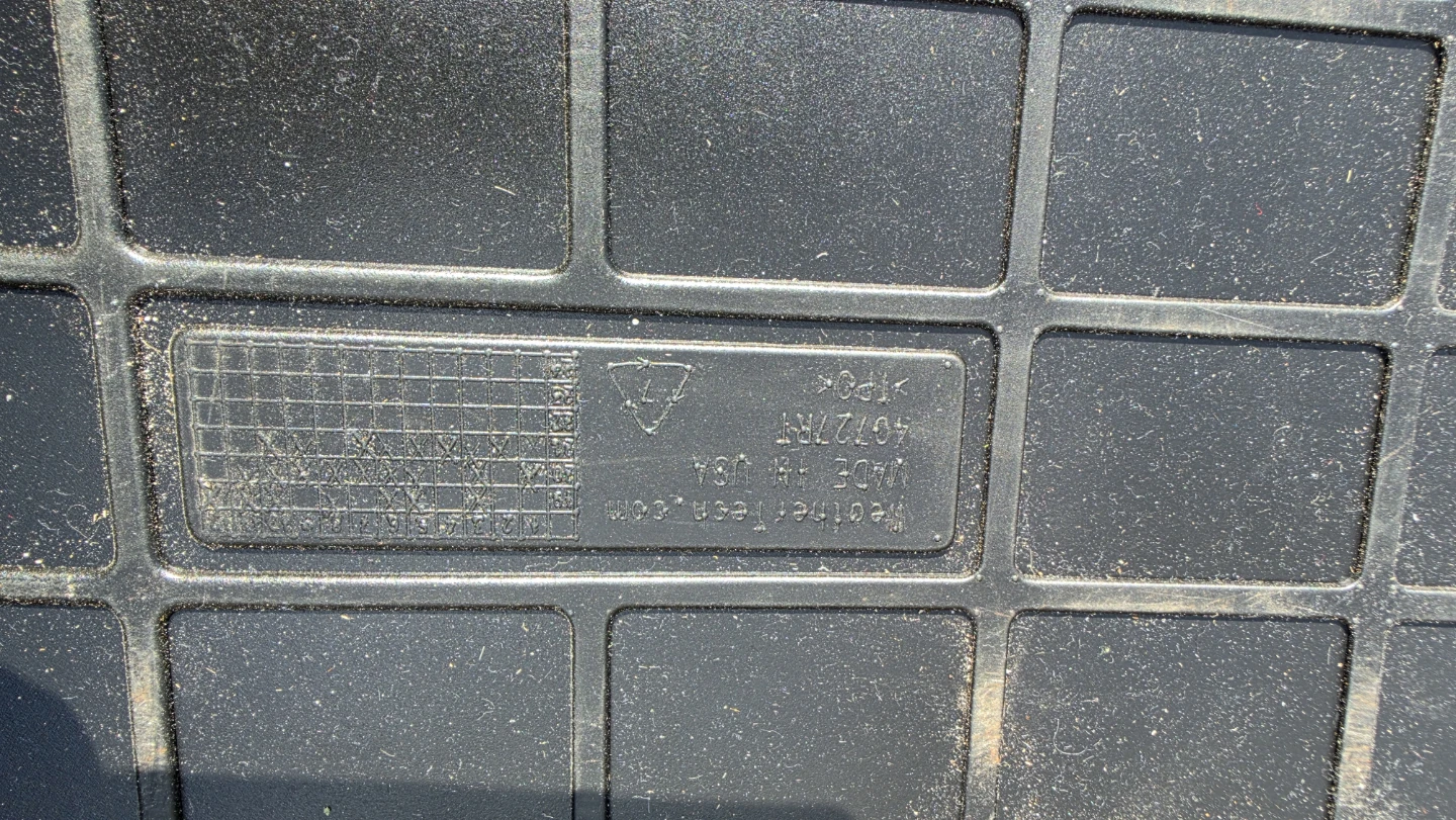 Ford Mustang WeatherTech Cargo Mat - photo 4